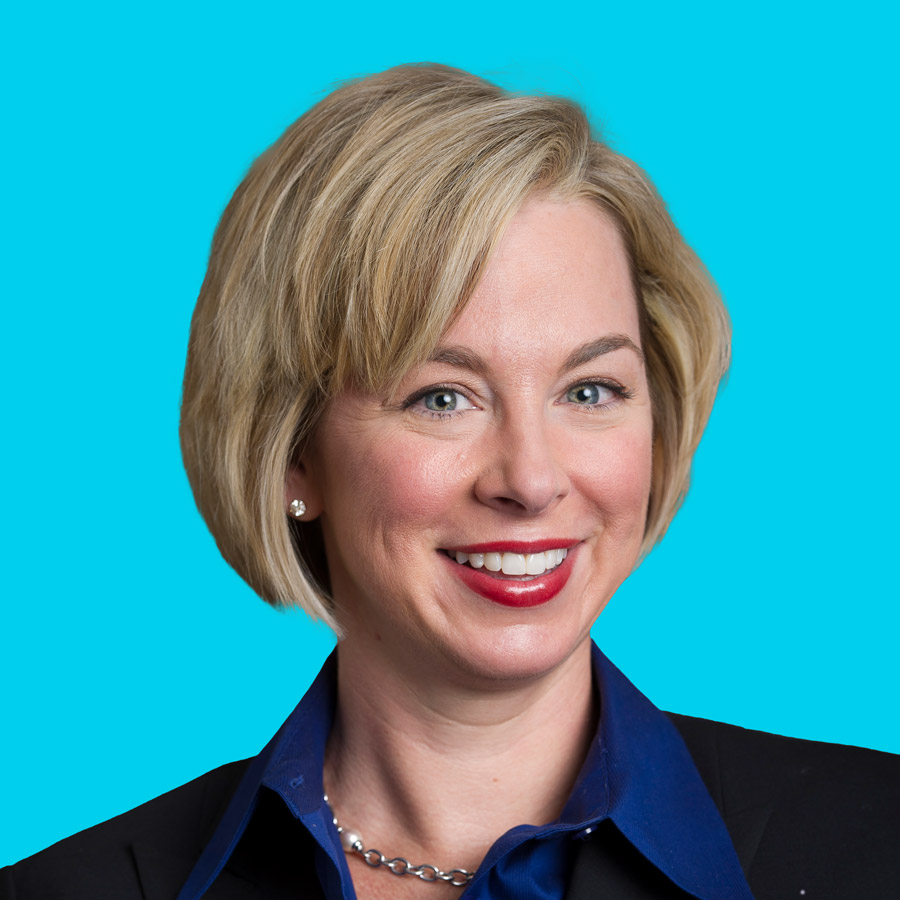 Headshot of Jennifer Martin - Podcast Host